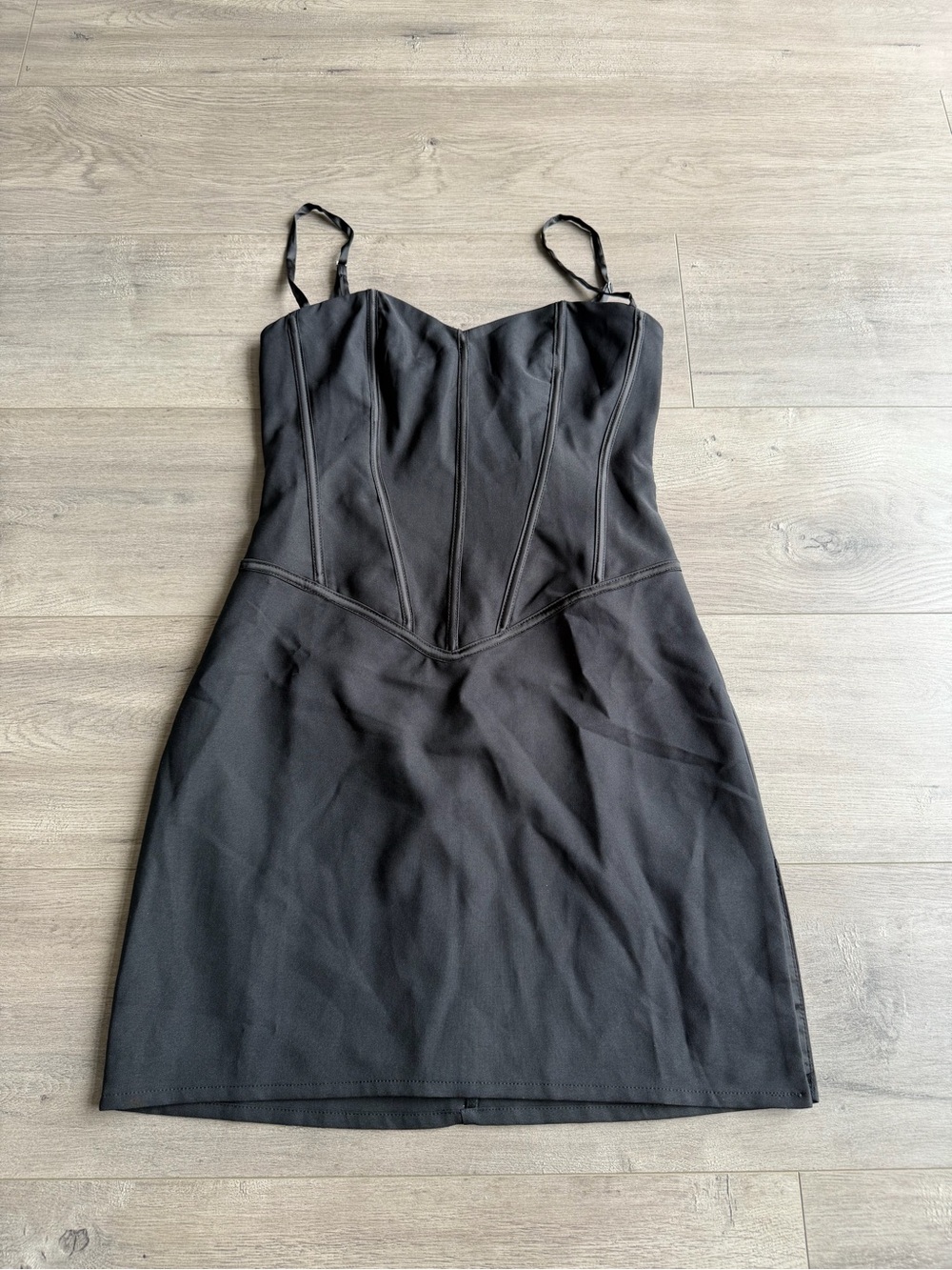 NWT superdown Sevyn Mini Dress - size small - black